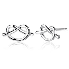 925 Sterling Silver Simple Jewelry Heart Shaped Stud Earrings